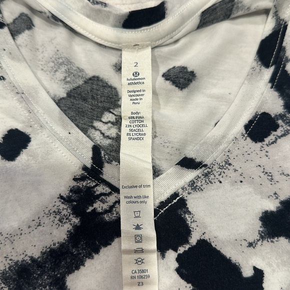 🍋Women’s Lululemon Love Tee II size 2🍋 - Picture 7 of 10